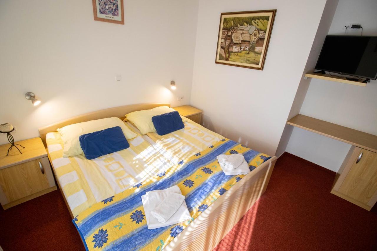 Rooms Cvitar - Center Kranjska Gora Ngoại thất bức ảnh